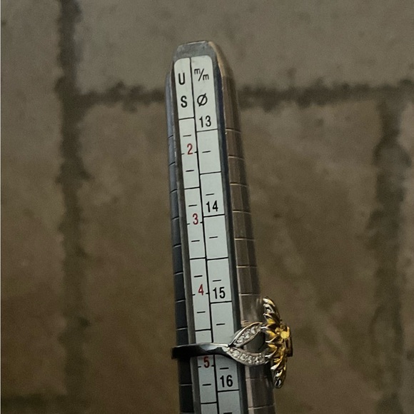 SUNFLOWER RING 18K YELLOW&WHITE GOLD PLATED WITH SIMULATED DIAMOND - Picture 6 of 6